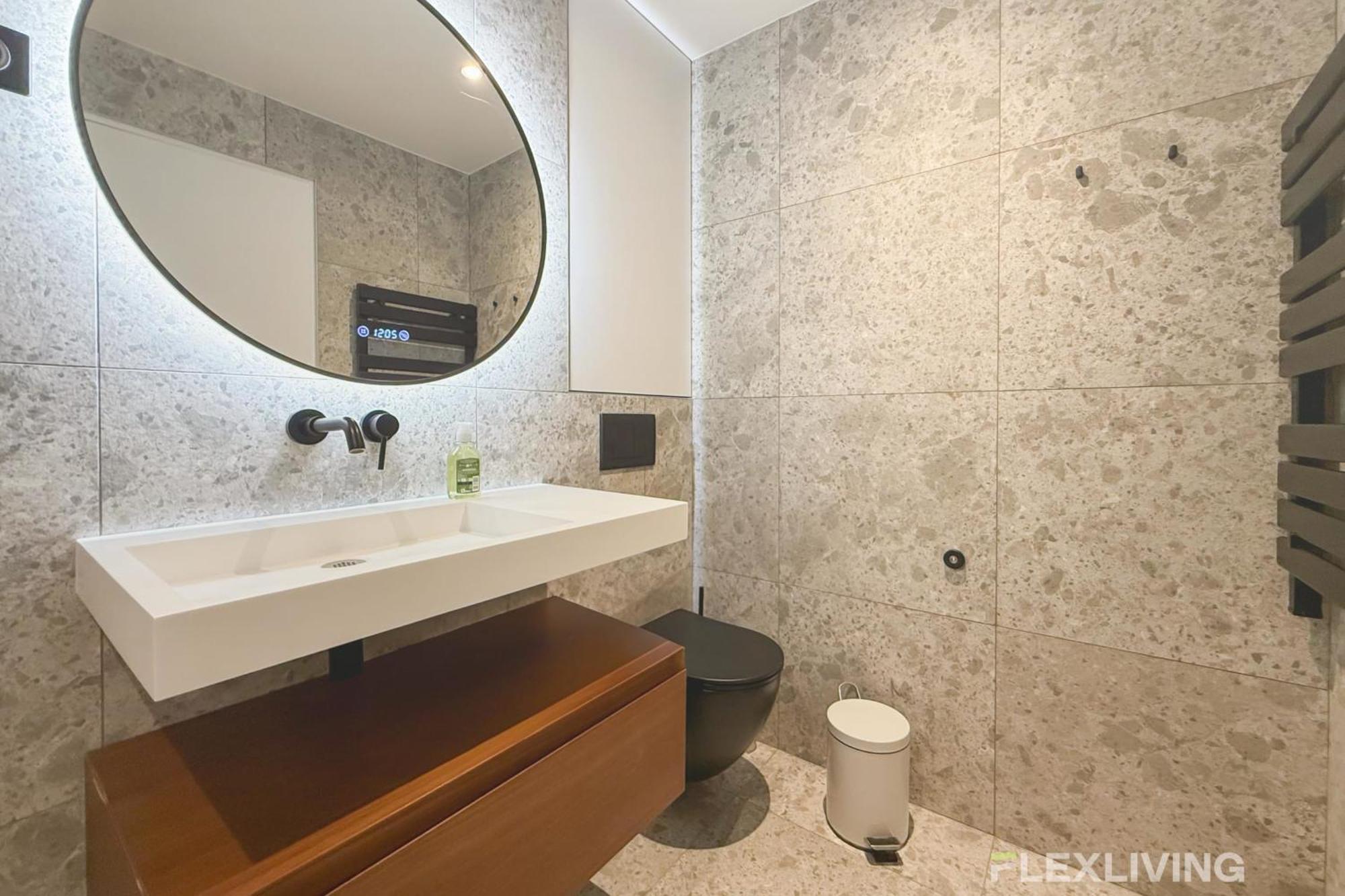 Appartamento Charming In The Heart Of 8th Parigi